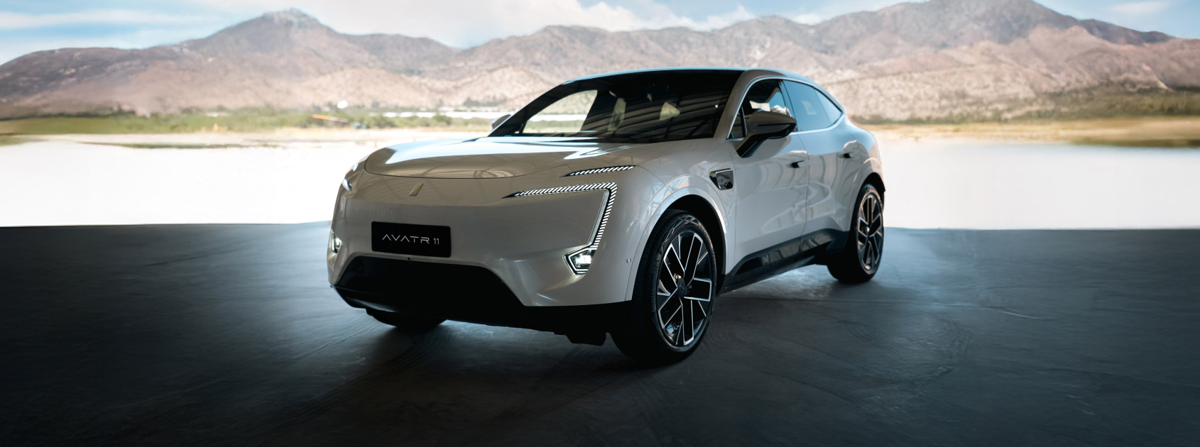 AVATR 11 EV
